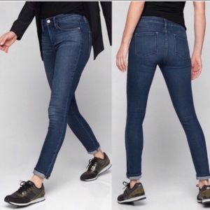 Athleta sculptek skinny jeans dark blue wash 8